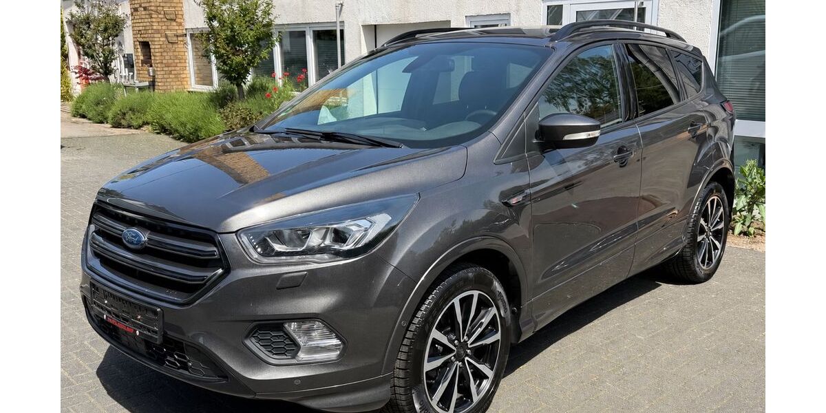 Ford Kuga 145.000 km 12.900 &euro; Neuss 41469