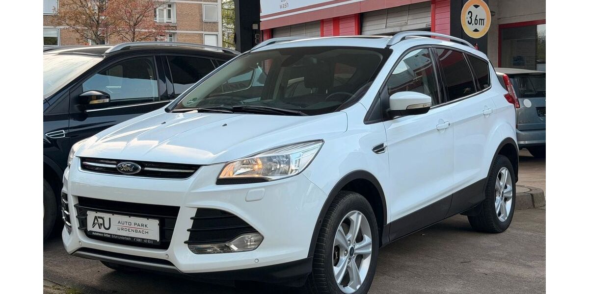 Ford Kuga 91.000 km 11.480 &euro; Düsseldorf 40595