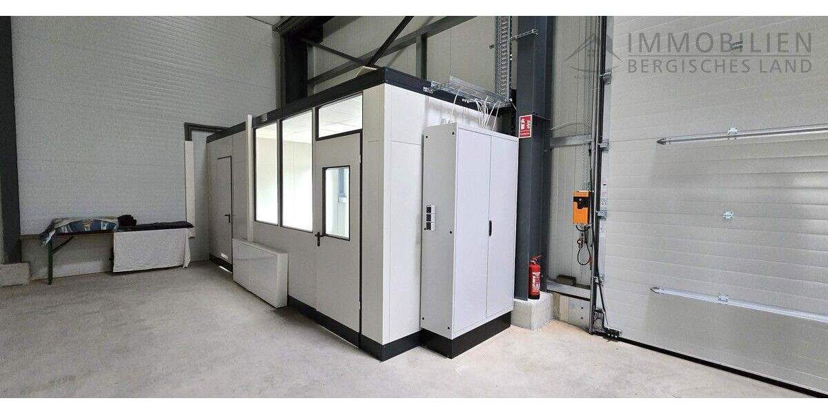 Gewerbeobjekt Radevormwald Innenstadt - 2.750.000&euro; | Angebot:25675574