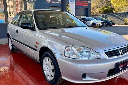 Honda Civic 59.973 km 6.999 &euro; Düsseldorf 40589