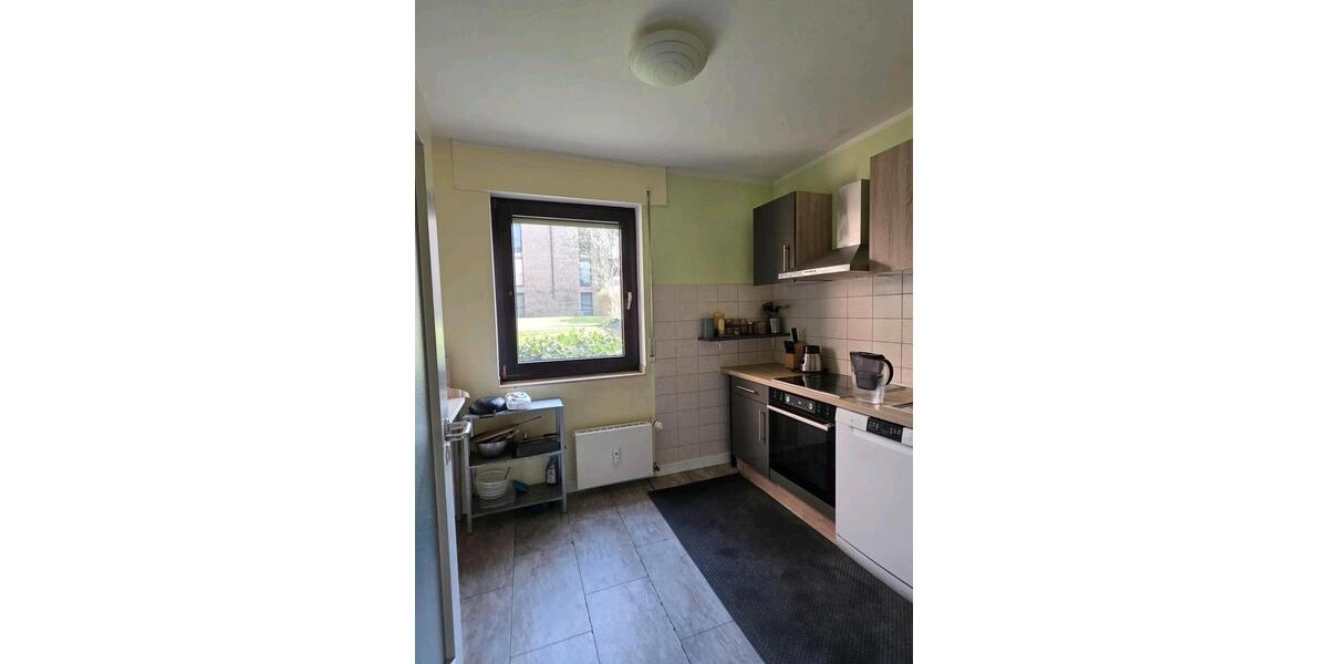 Etagenwohnung Düsseldorf Stadtbezirk 8 - 2 Zimmer, 70 m&sup2;, 1.340&euro; | Angebot:25960270