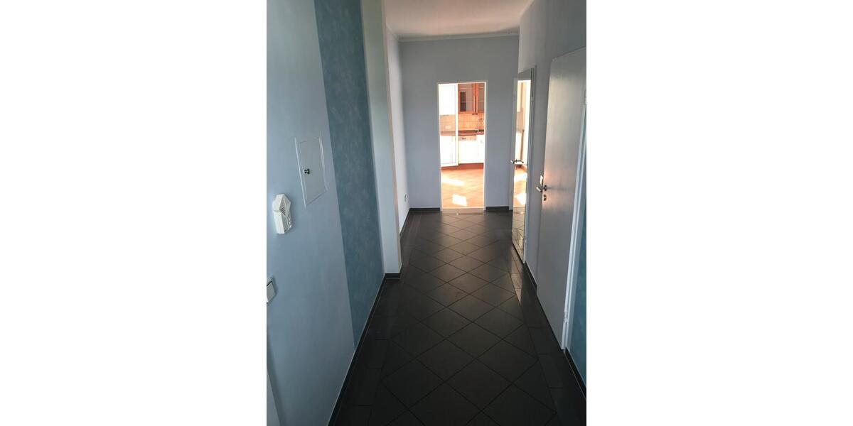 Etagenwohnung Solingen Burg - 2 Zimmer, 89 m&sup2;, 718&euro; | Angebot:25962725