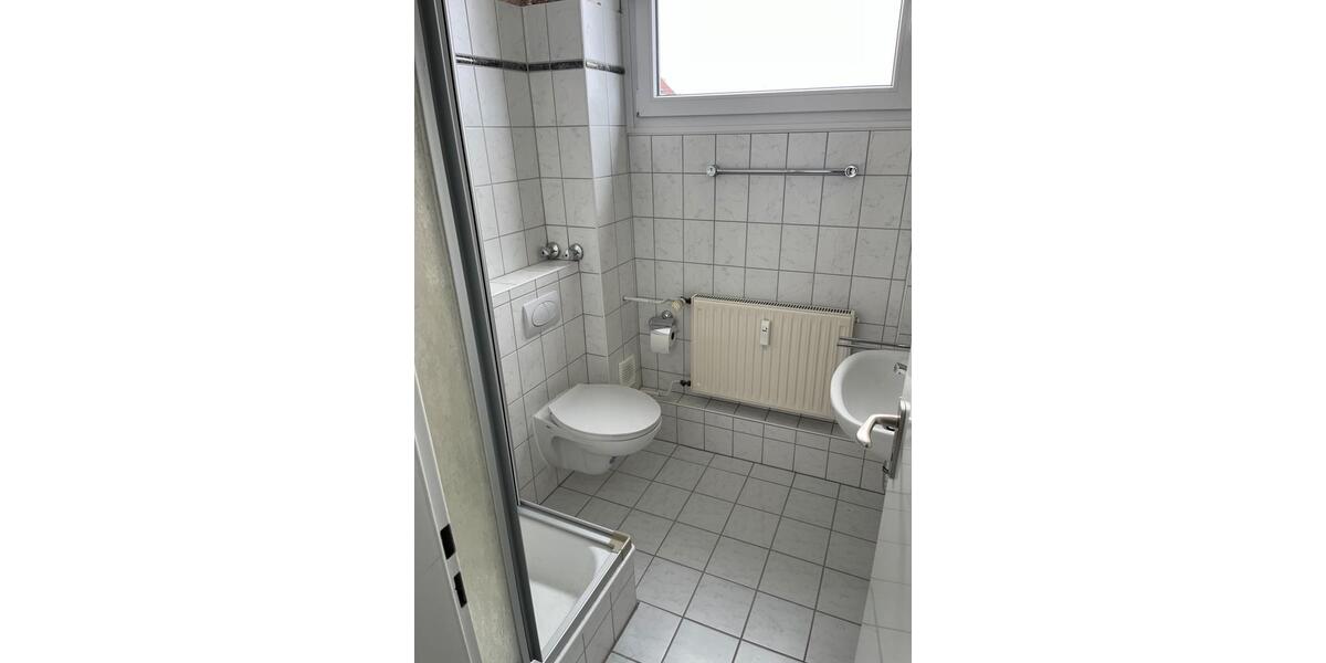 Etagenwohnung Wuppertal Lichtenplatz - 1 Zimmer, 38 m&sup2;, 470&euro; | Angebot:26048089