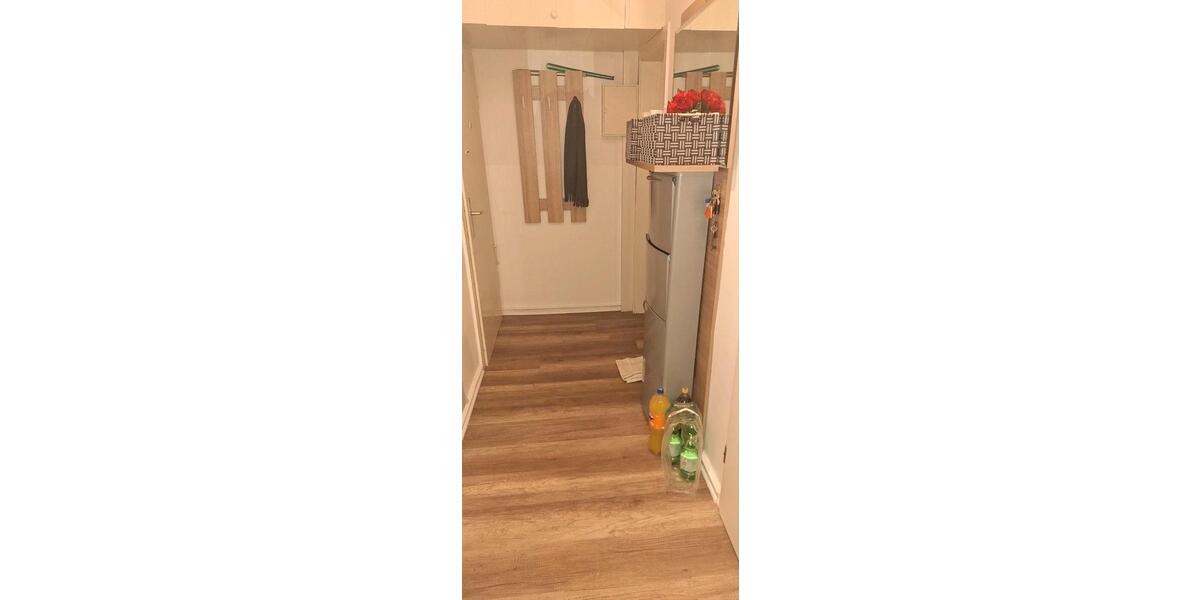 Erdgeschoßwohnung Düsseldorf Stadtbezirk 8 - 1 Zimmer, 16 m&sup2;, 550&euro; | Angebot:26035740