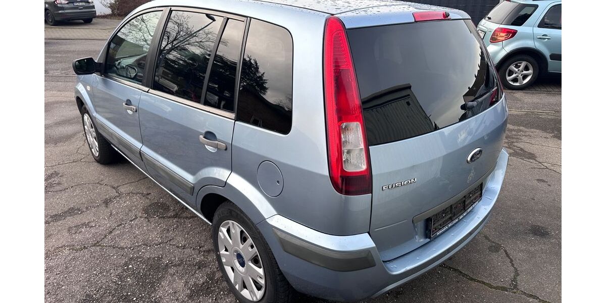 Ford Fusion 78.500 km 3.250 &euro; Pulheim 50259