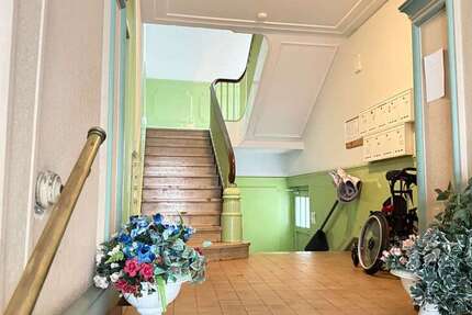 Wohnung Köln Kalk - 5 Zimmer, 149 m&sup2;, 2.200&euro; | Angebot:26862496