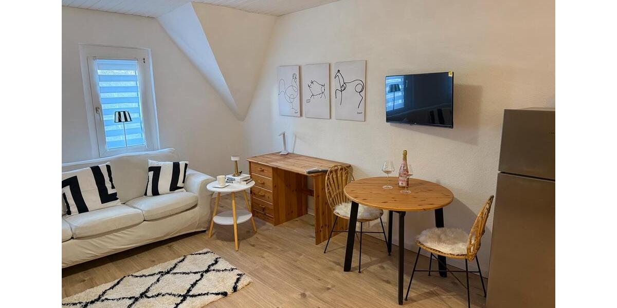 Etagenwohnung Düsseldorf Stadtbezirk 9 - 1 Zimmer, 26 m&sup2;, 980&euro; | Angebot:26048929