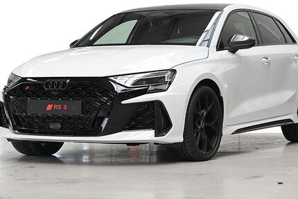 Audi RS3 2.000 km 72.990 &euro; Wuppertal 42109