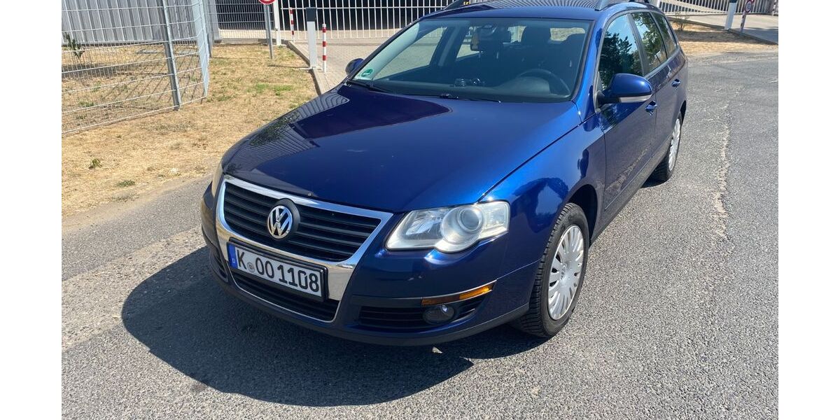 VW Passat 423.825 km 2.099 &euro; Köln 51109