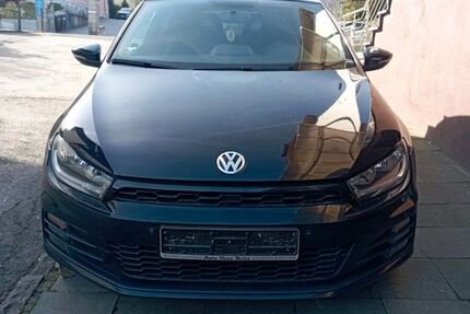 VW Scirocco 220.000 km 7.700 &euro; Solingen 42657