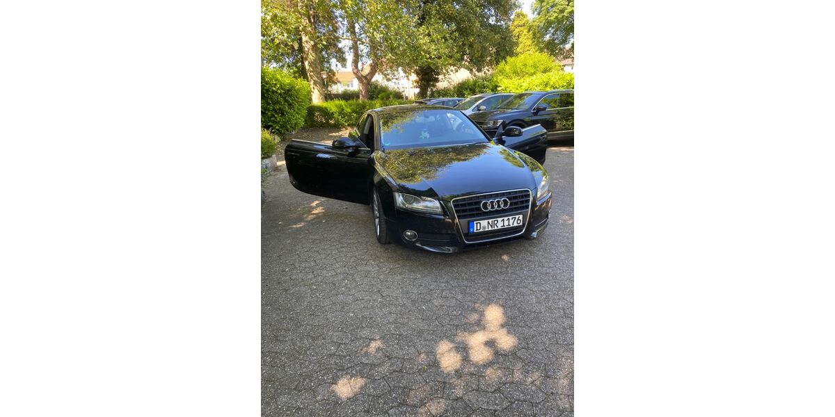 Audi A5 312.000 km 5.200 &euro; Düsseldorf 40472