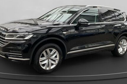 VW Touareg 141.322 km 38.980 &euro; Köln-Mülheim 51063