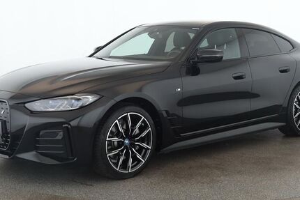 BMW i4 30.000 km 43.684 &euro; Neuss 41460