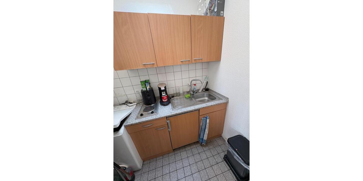 Dachgeschoßwohnung Köln - 2 Zimmer, 37 m&sup2;, 900&euro; | Angebot:25718248