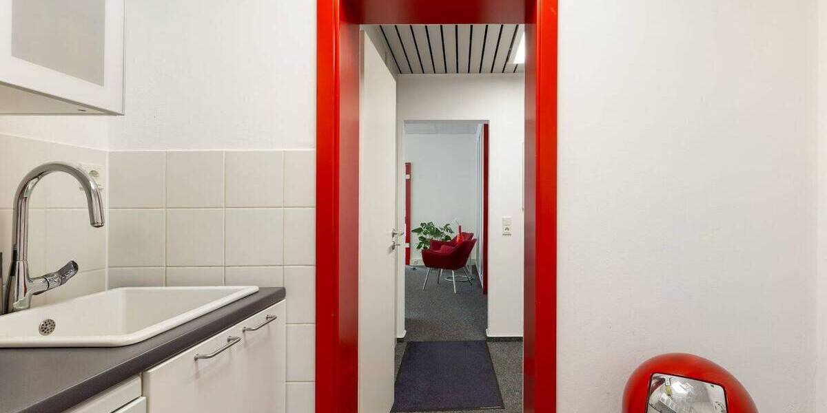 Etagenwohnung Bergisch Gladbach Moitzfeld - 8 Zimmer, 575.000&euro; | Angebot:25997632