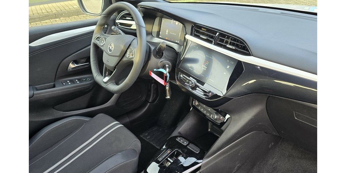 Opel Corsa GS Automatik|Winterpaket|ACC|Kamera 16.668 km 18.550 &euro; Wermelskirchen 42929