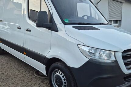 Mercedes-Benz Sprinter 85.000 km 24.990 &euro; Düsseldorf 40591