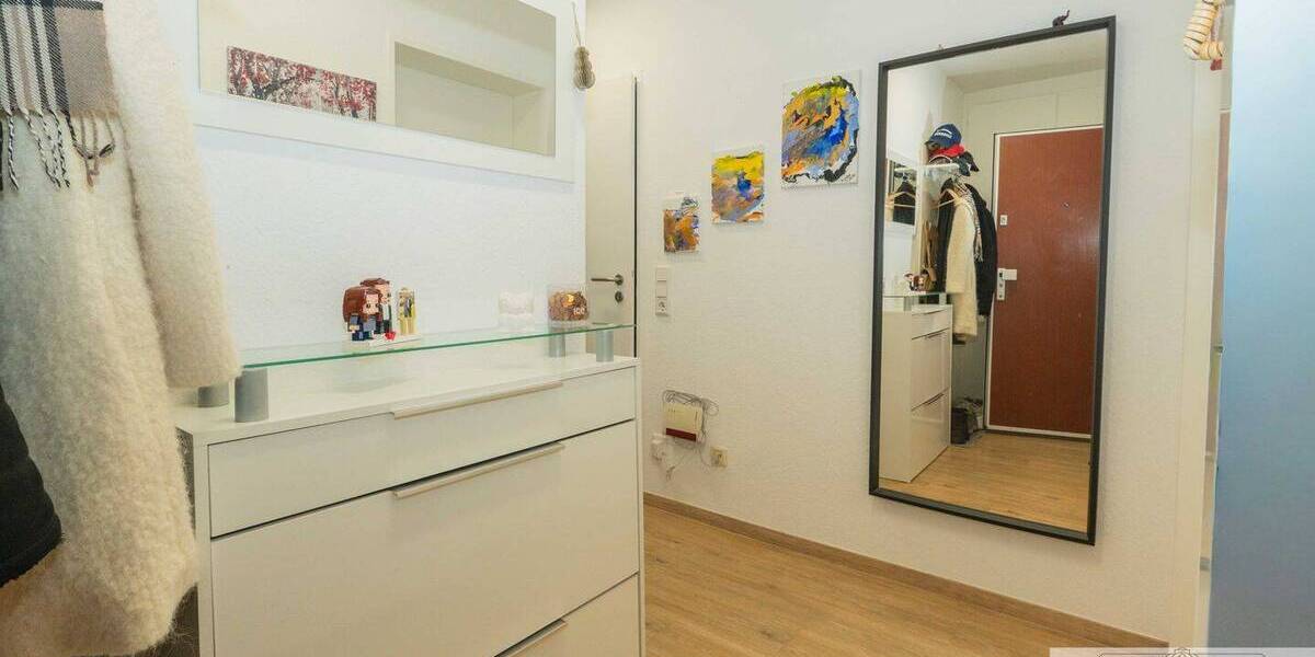 Etagenwohnung Düsseldorf Urdenbach Urdenbach - 2 Zimmer, 64 m&sup2;, 700&euro; | Angebot:26142821