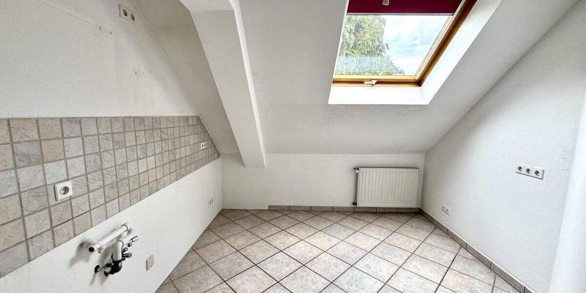 Mehrfamilienhaus, Wohnhaus Leverkusen Quettingen - 6 Zimmer, 191 m&sup2;, 599.000&euro; | Angebot:25844867