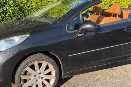 Peugeot 207 65.000 km 6.900 &euro; Köln 50767