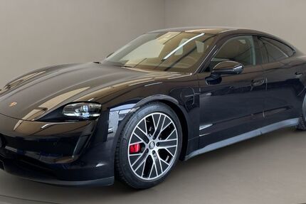 Porsche Taycan 20.063 km 81.500 &euro; Köln 50823