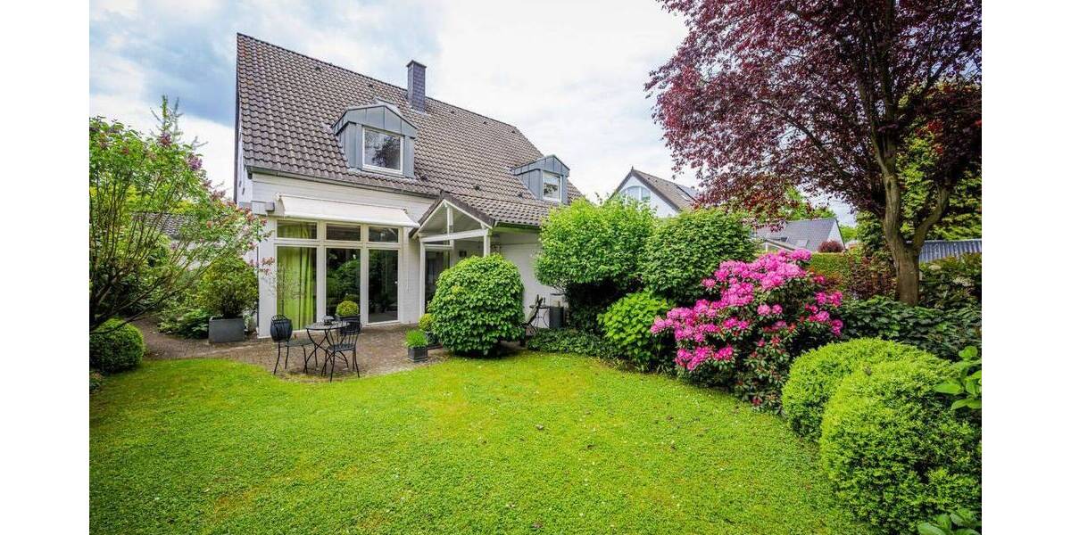 Doppelhaushälfte Neuss Vogelsang - 5 Zimmer, 152 m&sup2;, 699.000&euro; | Angebot:26798113