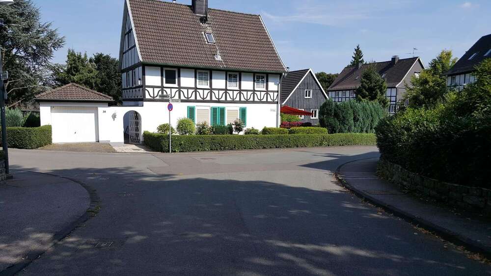 Einfamilienhaus Wuppertal Sedansberg - 5 Zimmer, 130 m&sup2;, 440.000&euro; | Angebot:25625640