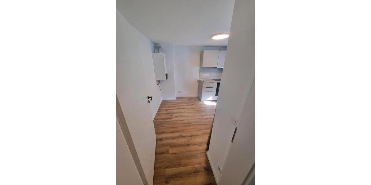 Dachgeschoßwohnung Wuppertal Lichtenplatz - 3 Zimmer, 80 m&sup2;, 980&euro; | Angebot:23369823