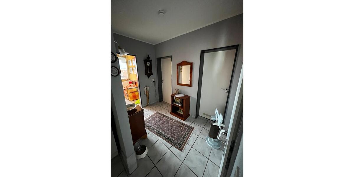 Etagenwohnung Neuss - 3 Zimmer, 84 m&sup2;, 248.000&euro; | Angebot:26168521