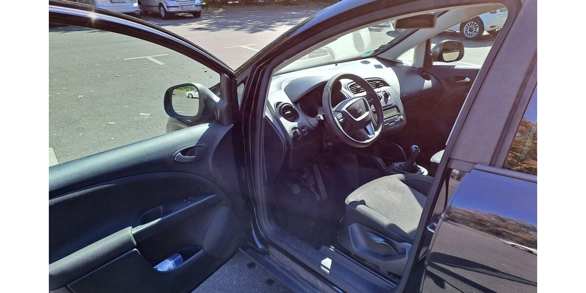 Seat Altea XL 136.000 km 3.900 &euro; Leverkusen 51373