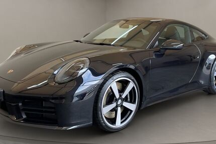 Porsche 992 10.000 km 156.800 &euro; Köln 50823