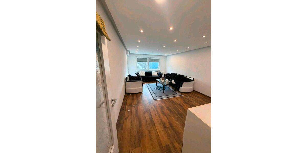 Etagenwohnung Leverkusen Bergisch Neukirchen - 4 Zimmer, 98 m&sup2;, 249.000&euro; | Angebot:26051233