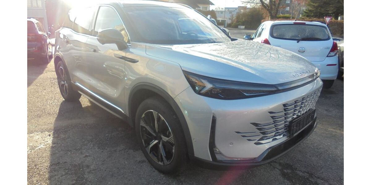 Baic Beijing X75 39.900 km 26.990 &euro; Radevormwald 42477