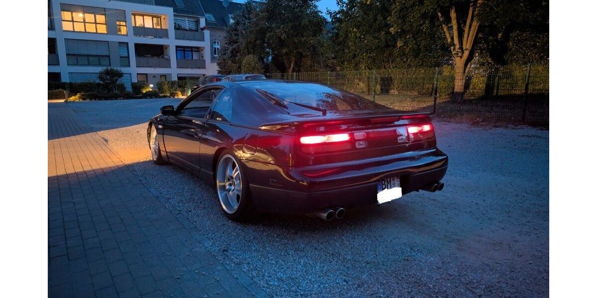 Nissan 300 ZX 122.986 km 15.950 &euro; Pulheim 50259