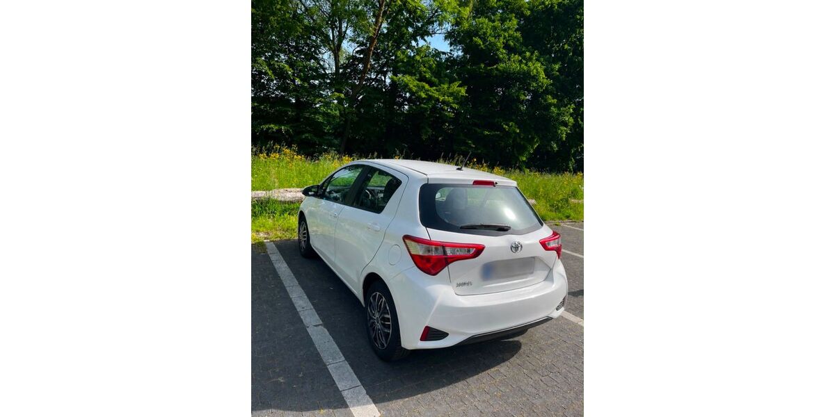 Toyota Yaris 137.000 km 10.000 &euro; Düsseldorf 40217