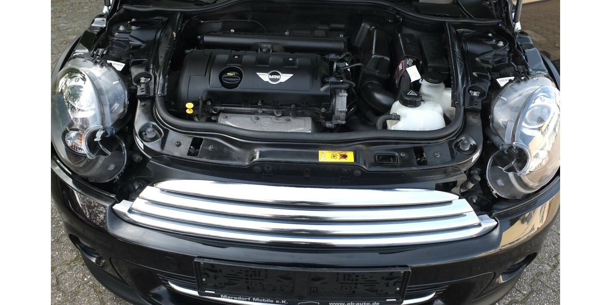 Mini Cooper BAKER STREET XENON KLIMAAUTOM SITZHEIZUNG 114.143 km 8.898 &euro; Köln 50858