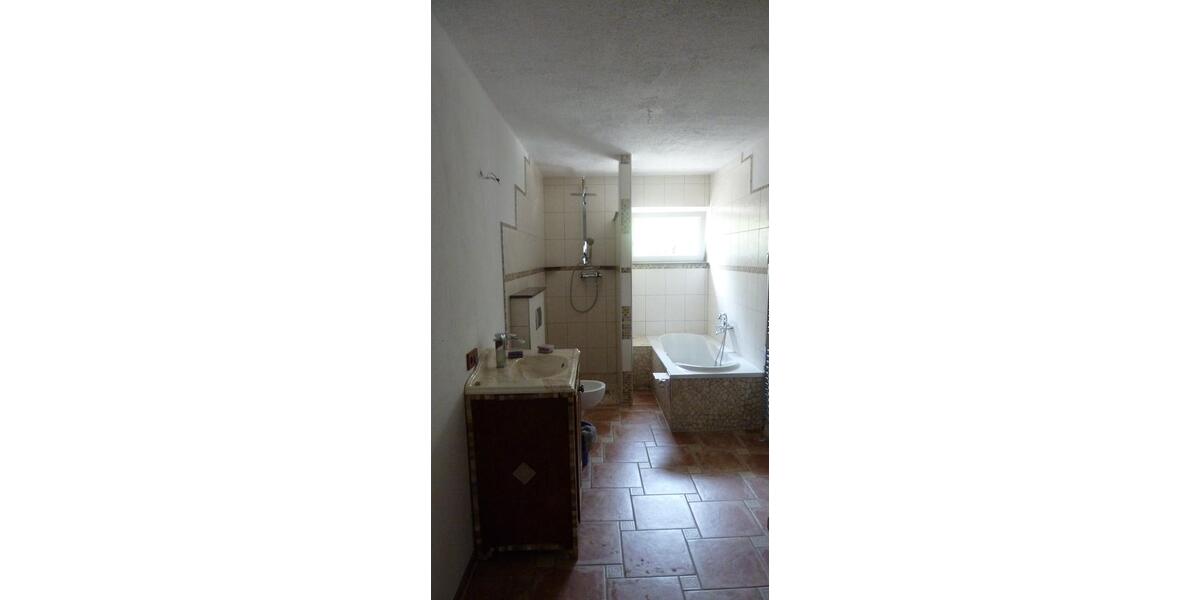 Erdgeschoßwohnung Leverkusen Bergisch Neukirchen - 2 Zimmer, 105 m&sup2;, 260.000&euro; | Angebot:26164462