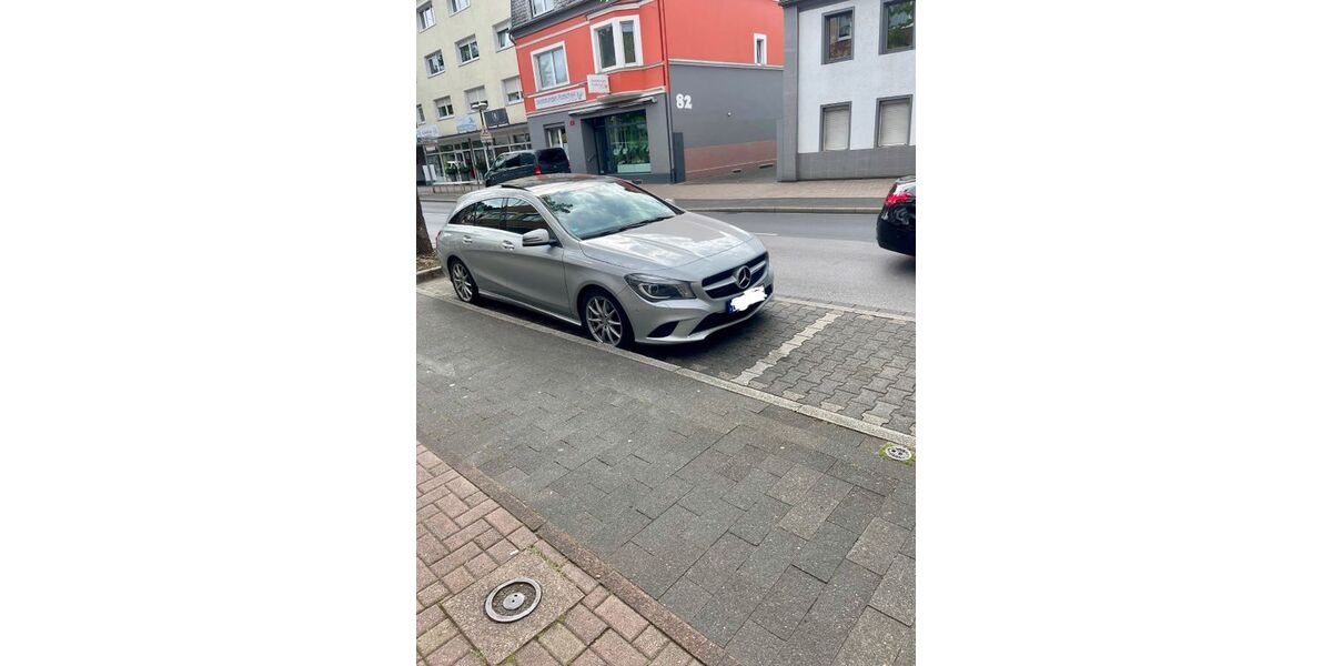 Mercedes-Benz CLA 220 Shooting Brake 188.500 km 14.800 &euro; Leverkusen 51381