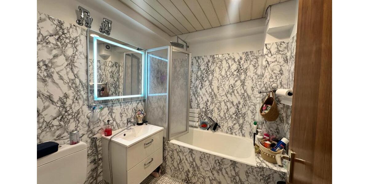 Etagenwohnung Köln Heimersdorf - 3 Zimmer, 74 m&sup2;, 1.240&euro; | Angebot:26039388