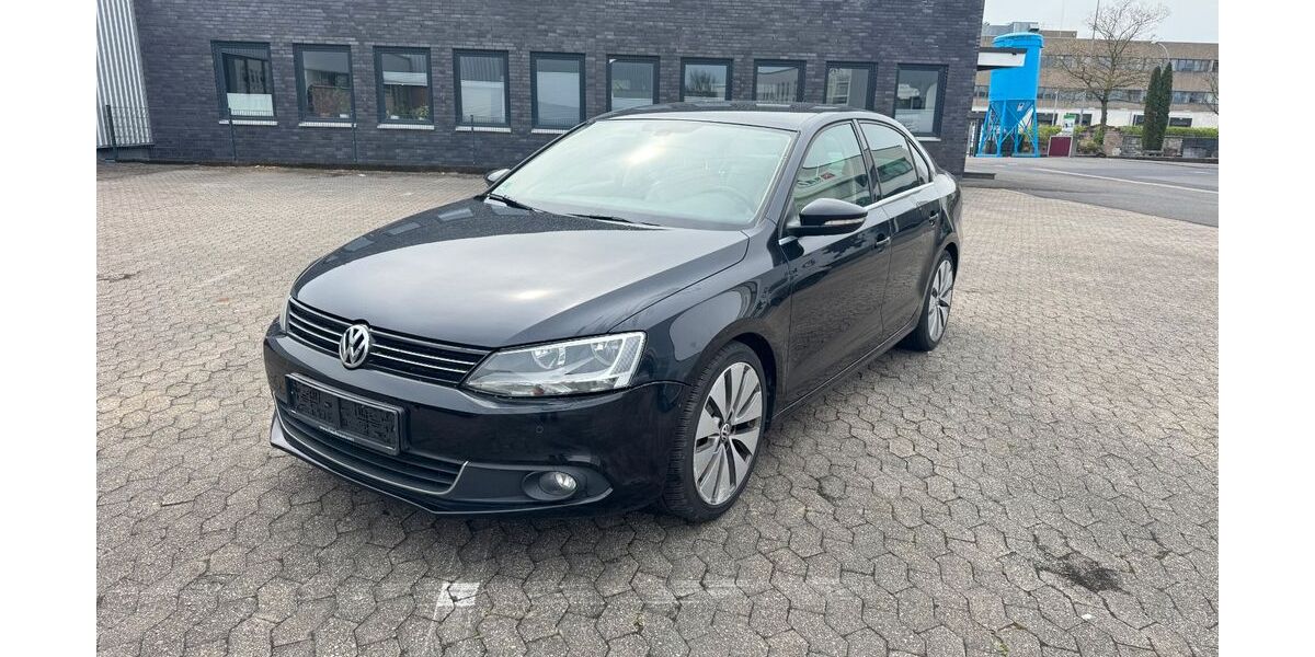 VW Jetta 100.000 km 4.800 &euro; Köln 51063