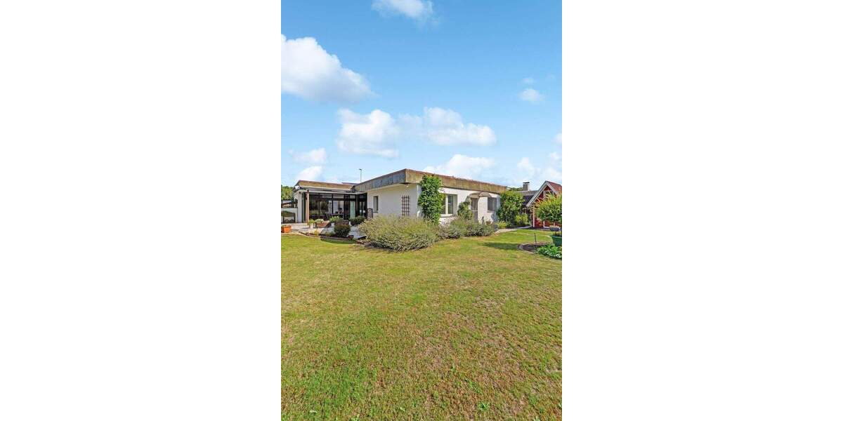 Bungalow Dormagen Hackenbroich - 8 Zimmer, 239 m&sup2;, 549.000&euro; | Angebot:26230626