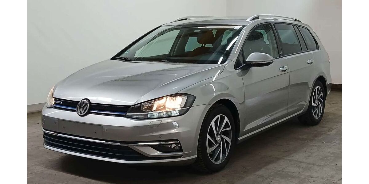 VW Golf 134.489 km 12.990 &euro; Neuss 41469