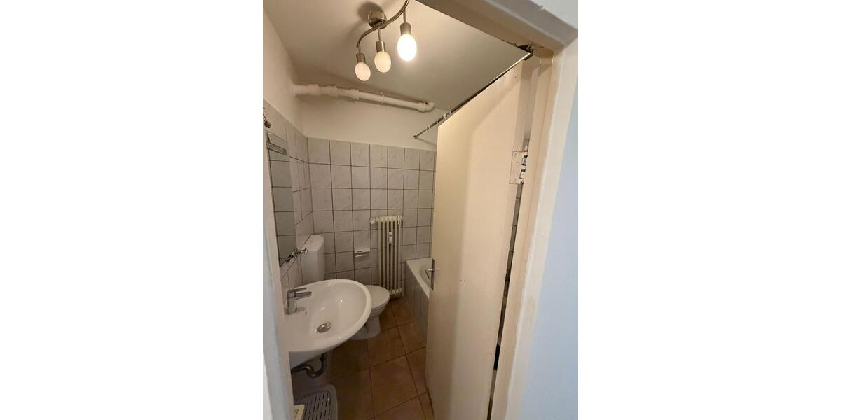Etagenwohnung Köln Innenstadt - 3 Zimmer, 85 m&sup2;, 1.600&euro; | Angebot:25294086