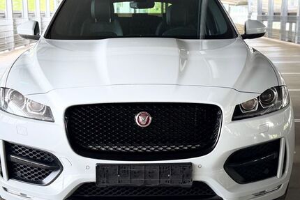 Jaguar F-Pace 187.000 km 15.900 &euro; Düsseldorf 40591
