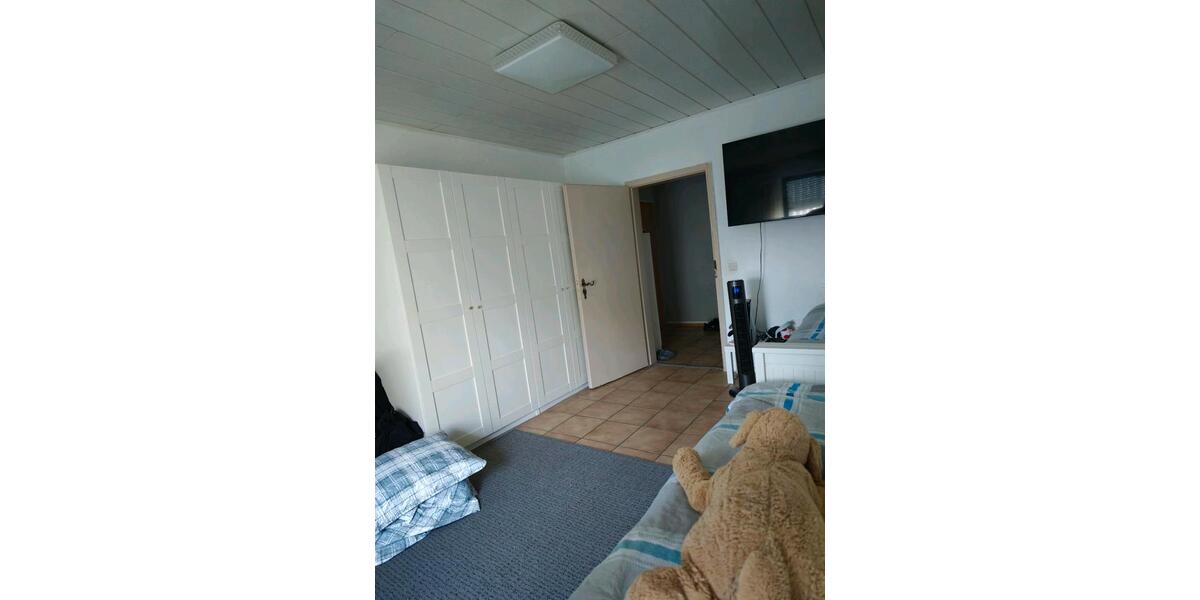 Etagenwohnung Neuss Erfttal - 3 Zimmer, 78 m&sup2;, 220.000&euro; | Angebot:27293259