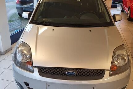 Ford Fiesta 234.000 km 1.500 &euro; Köln 51069