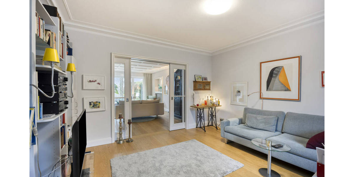 Stilvolles Wohnen mit guter Verkehrsanbindung - Mehrfamilienhaus, Wohnhaus Wuppertal Barmen | Angebot:24140375