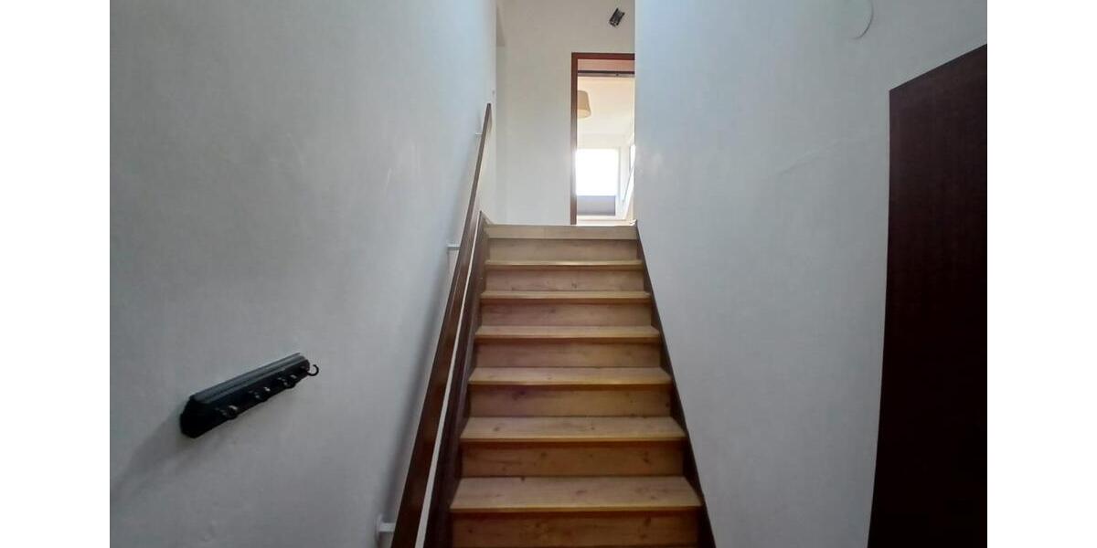Dachgeschoßwohnung Wuppertal Gemarkung Vohwinkel - 2 Zimmer, 75 m&sup2;, 623&euro; | Angebot:25268235