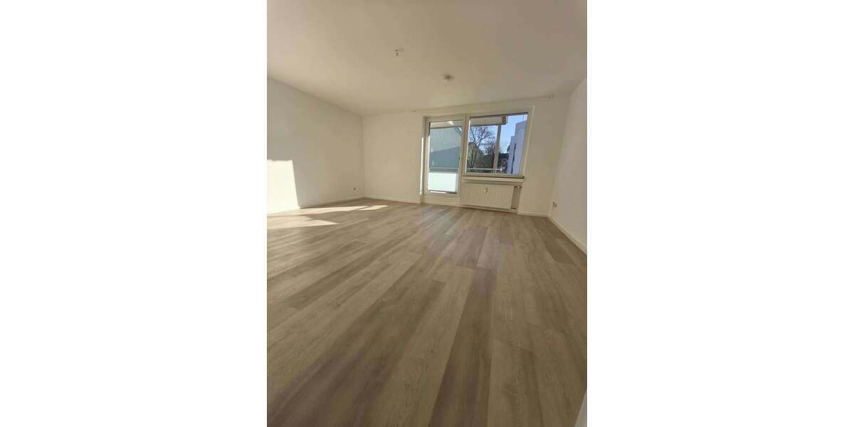 Etagenwohnung Köln Neuehrenfeld - 2 Zimmer, 65 m&sup2;, 1.275&euro; | Angebot:26268058