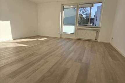 Wohnung Köln Neuehrenfeld - 2 Zimmer, 65 m&sup2;, 1.275&euro; | Angebot:26268058